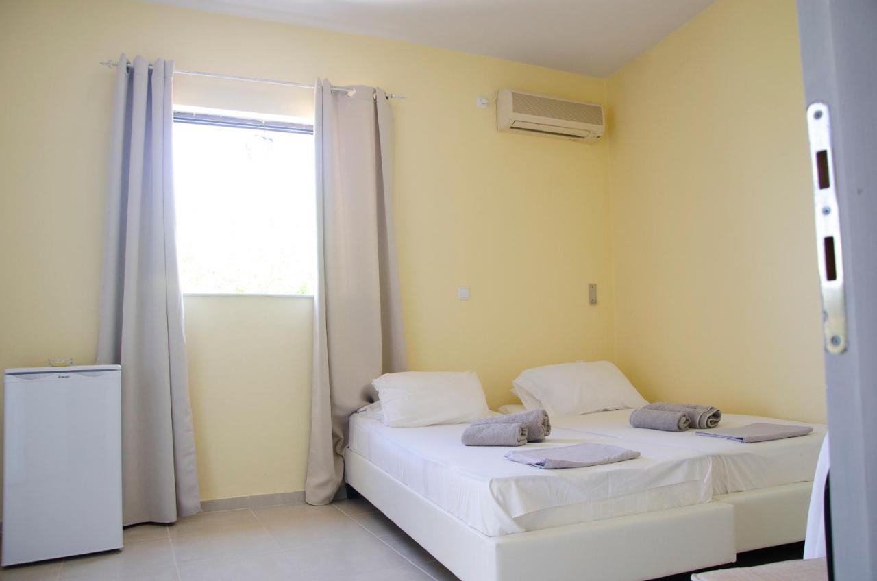 Erato Agios Nikolaos Appartment Eksteriør bilde